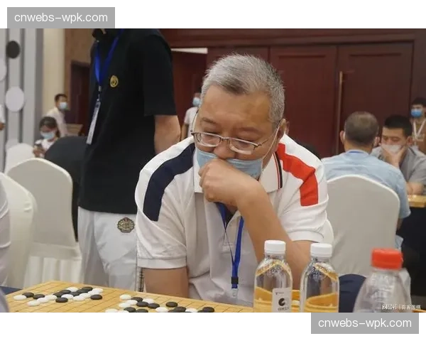 特写：民间业余联赛引入职业级战术板系统，草根教练学习热情高涨